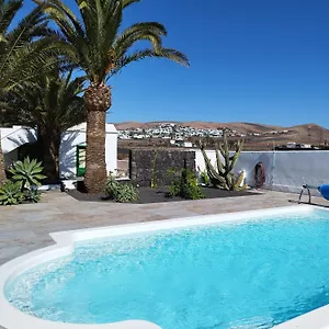 https://casa-del-erizo-ecofinca.in-canary-islands.com
